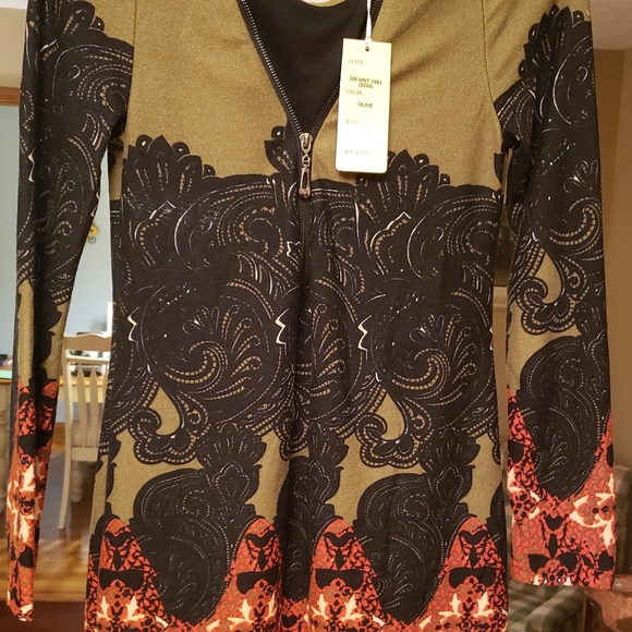 Dress/ Olive - Picture 2 of 2